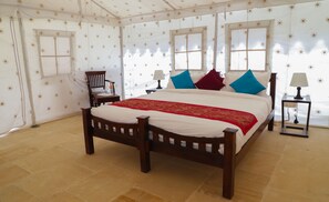 Tienda de campaña de lujo | Área de sala de estar