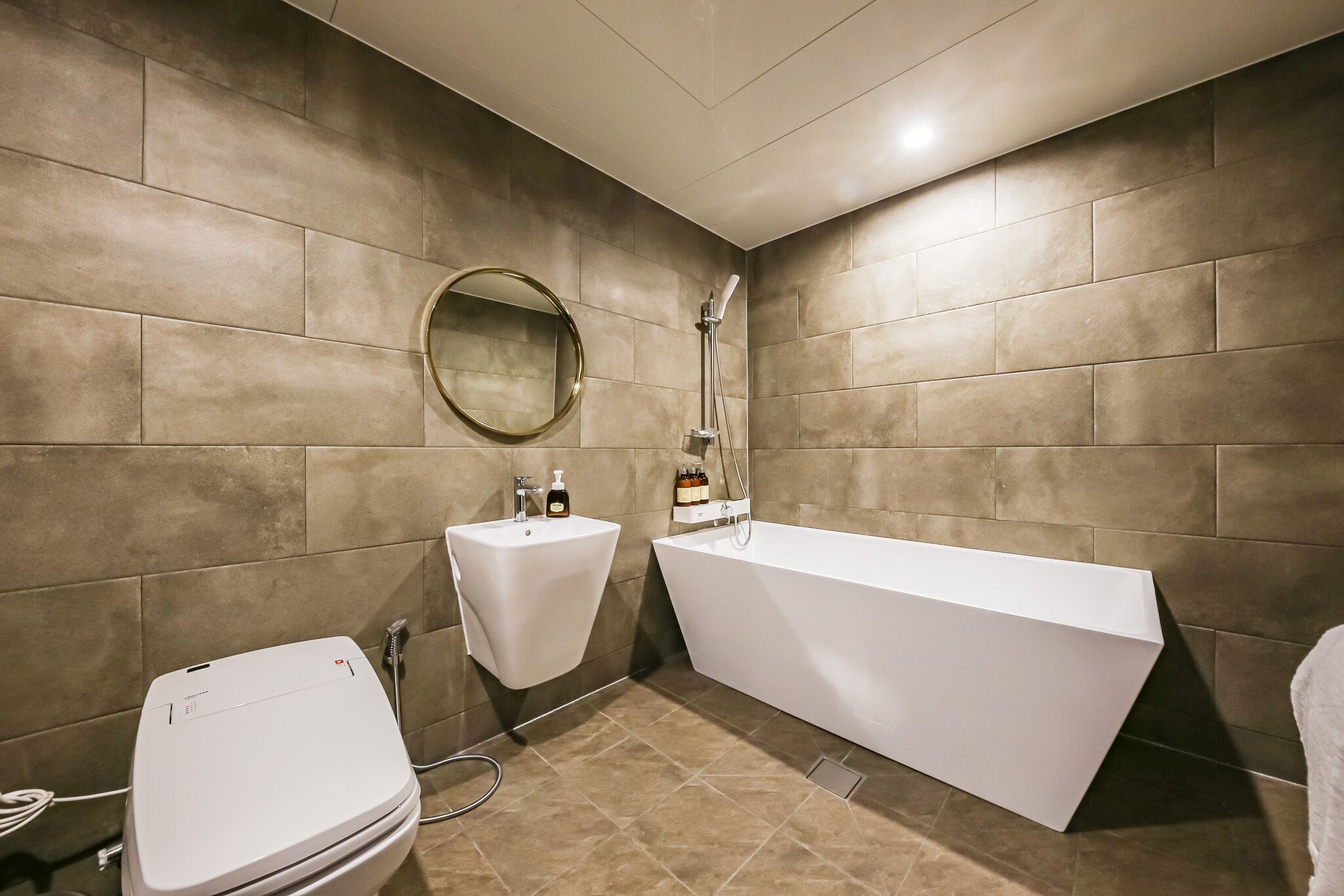 free toiletries, hair dryer, bathrobes, slippers