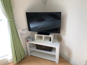 5F Room | Television - Issyuku Hotel Asakusabashi (Tokyo)