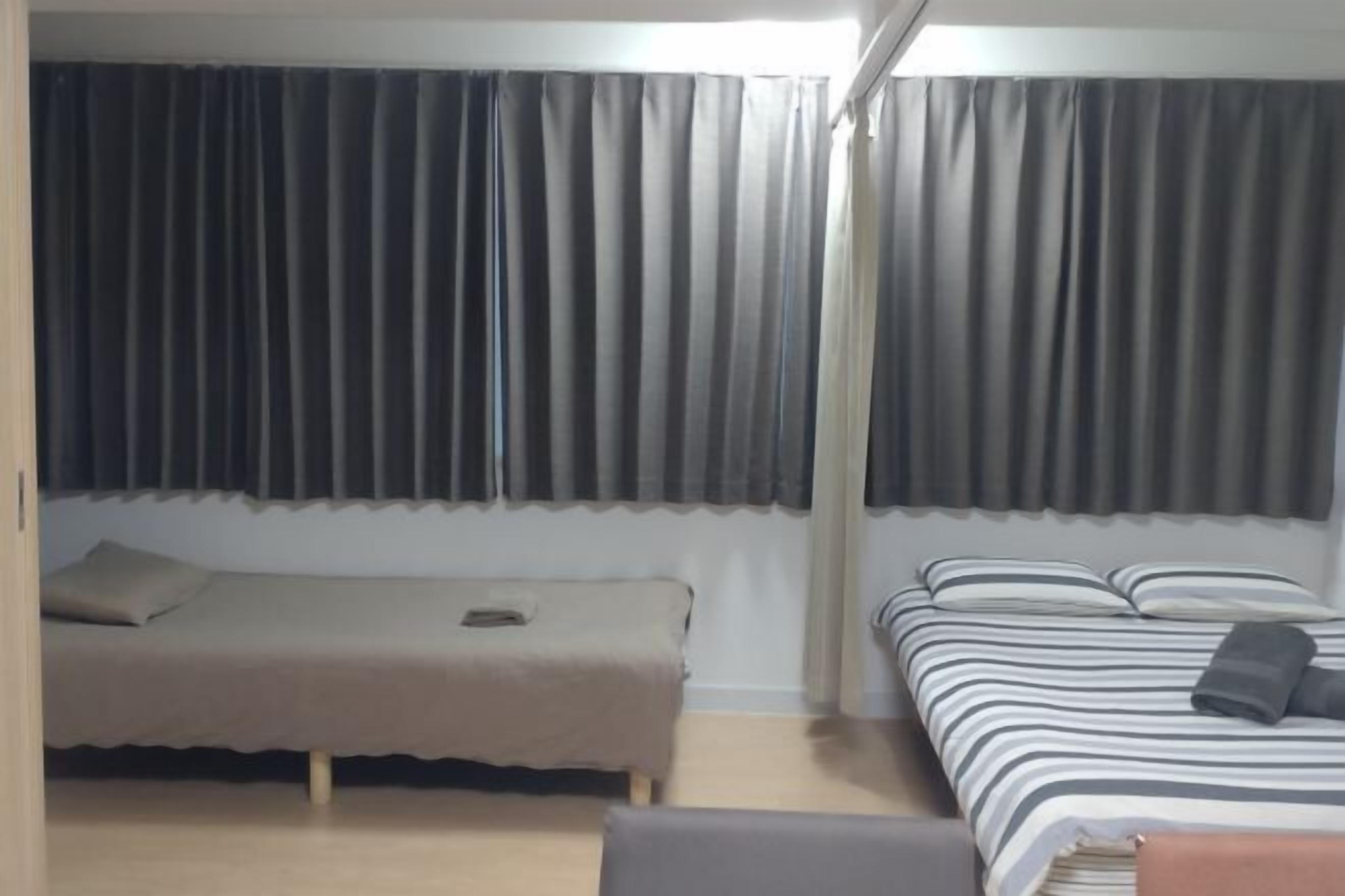 Rideaux occultants, Wi-Fi gratuit, draps fournis