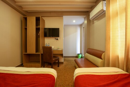 Siddhartha Hotel Sundhara