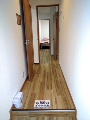 1F 3 Bedrooms 2 Bathrooms Apartment | 3 bedrooms, blackout drapes, free WiFi