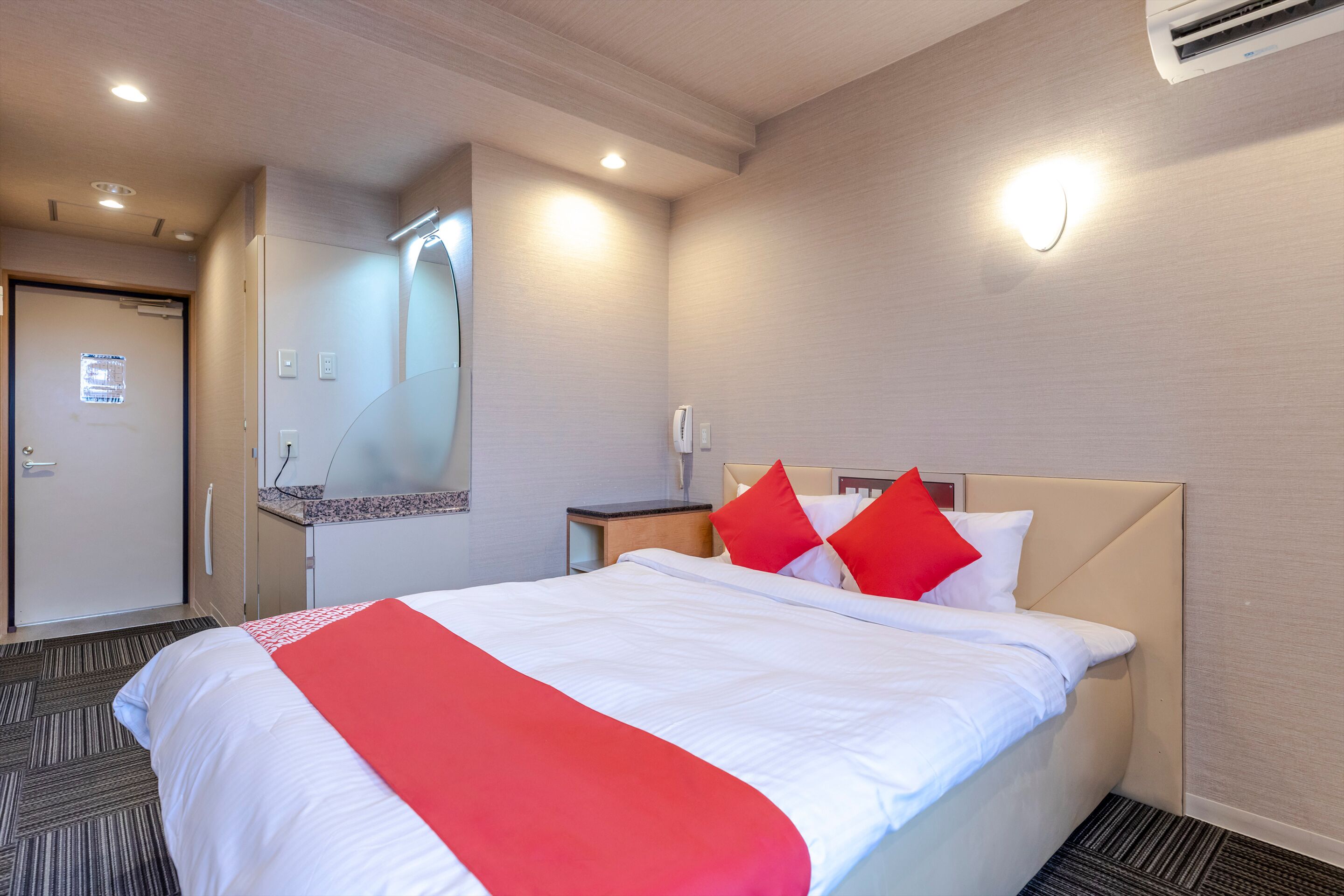 double room, smoking | desk, free wifi, bed sheets