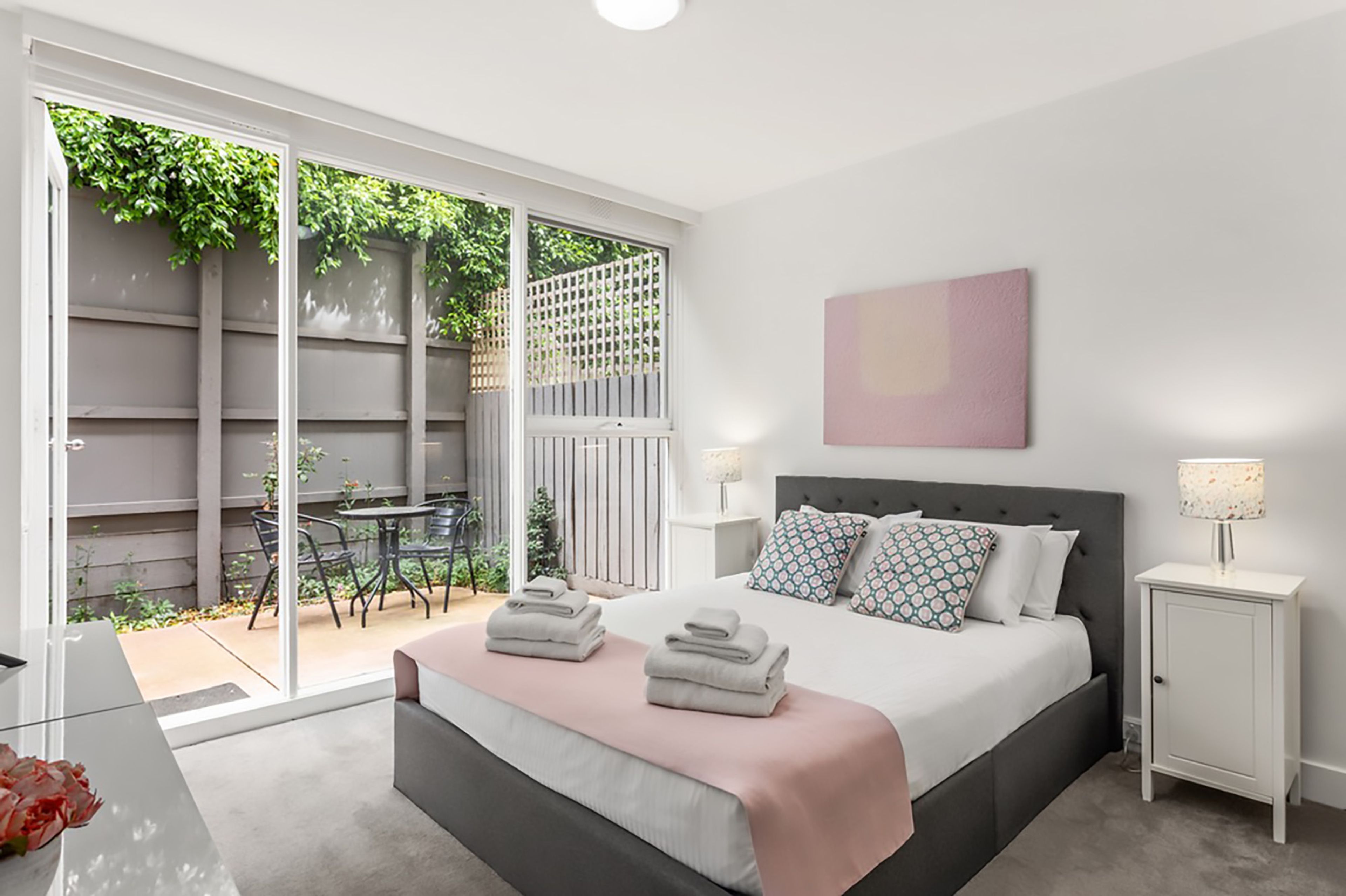 3 bedrooms, free WiFi, bed sheets
