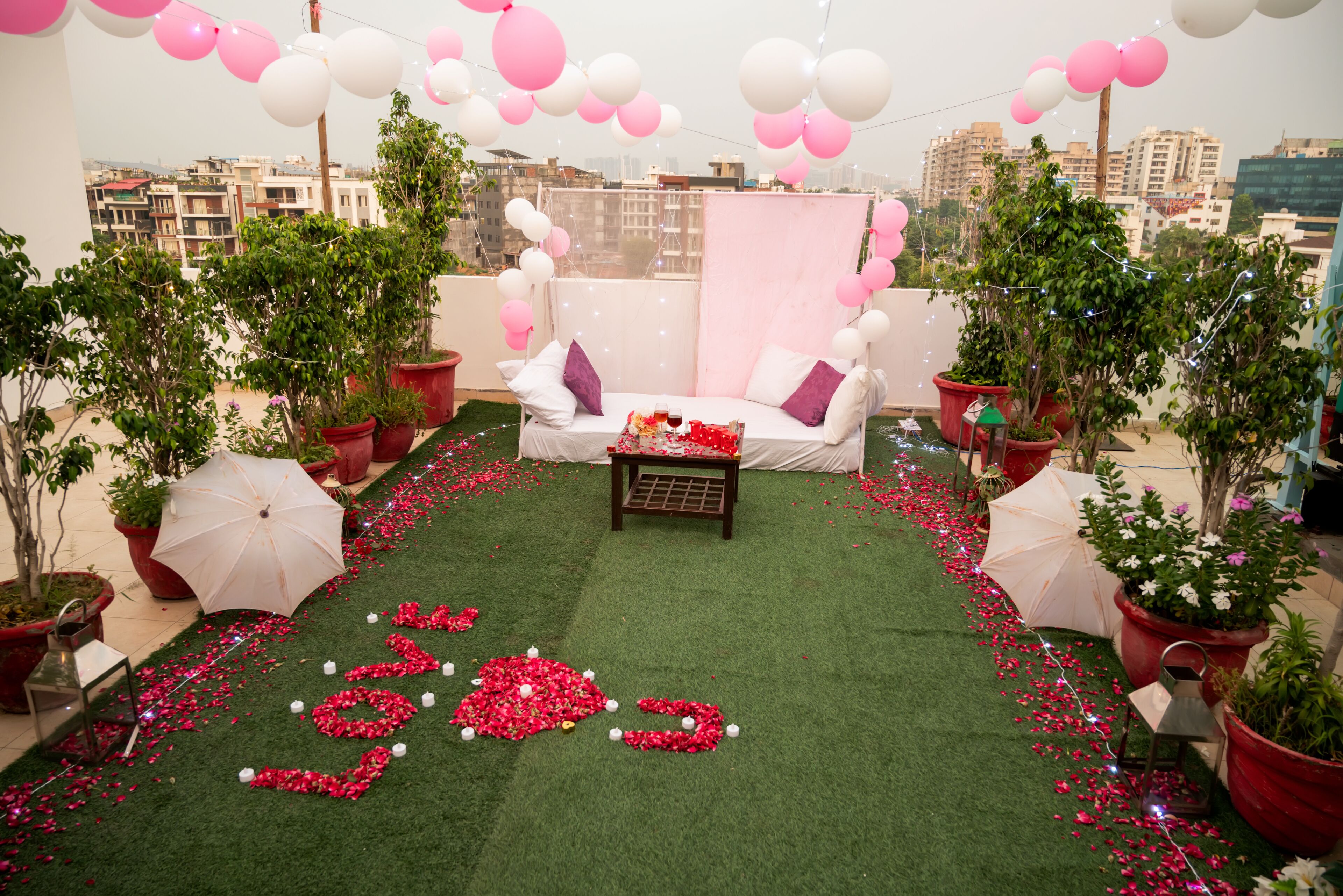 Deluxe Room with Balcony and WI-fi | Terrace/patio