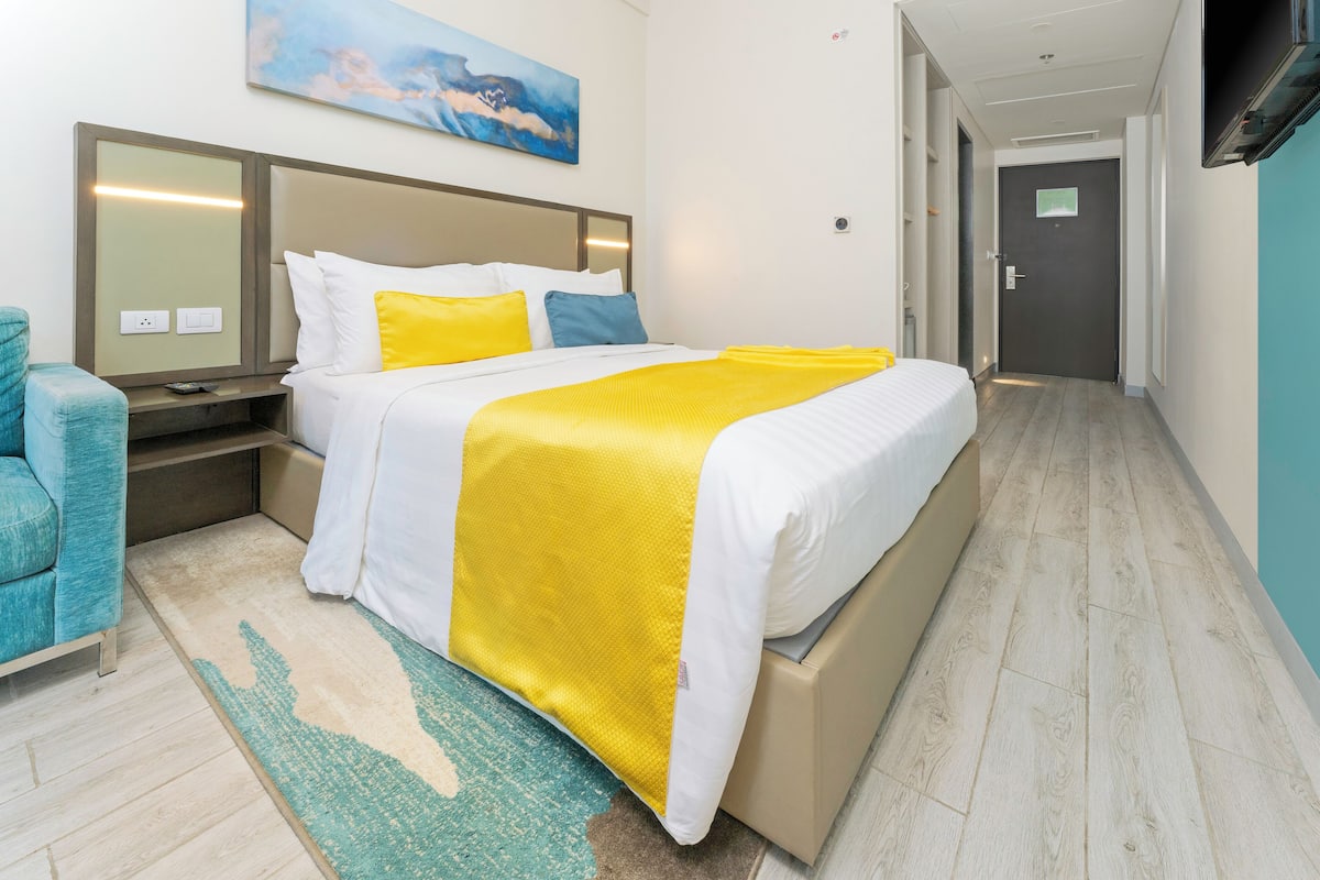 1 bedroom, minibar, in-room safe, laptop workspace