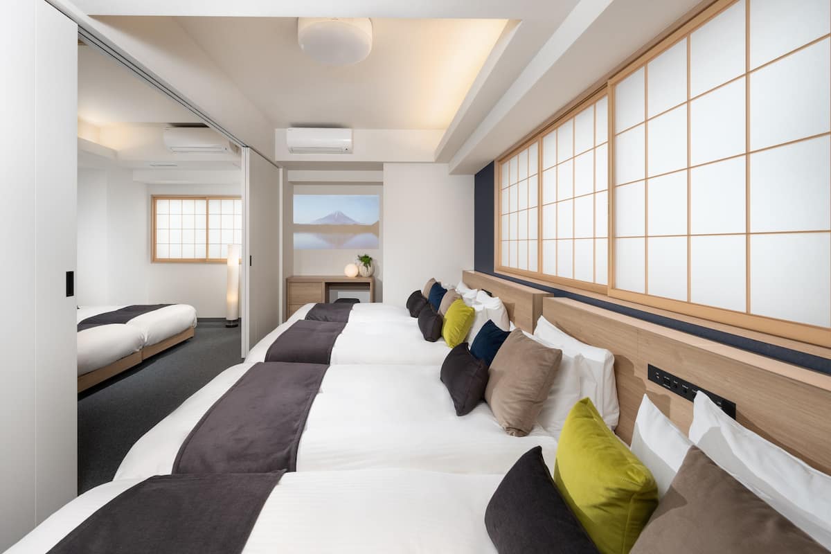 Departamento superior, 1 habitación (6 Single Beds) | Servicio a la habitación