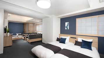 Edredones de plumas, caja fuerte, escritorio