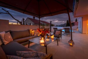 Terrace/patio - Deluxe Apartment Unique-With Private Heated Pool (Cavtat)
