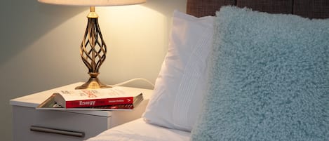 3 habitaciones, tabla de planchar con plancha, cuna de viaje y wifi