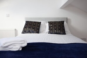 3 bedrooms, iron/ironing board, travel cot, WiFi