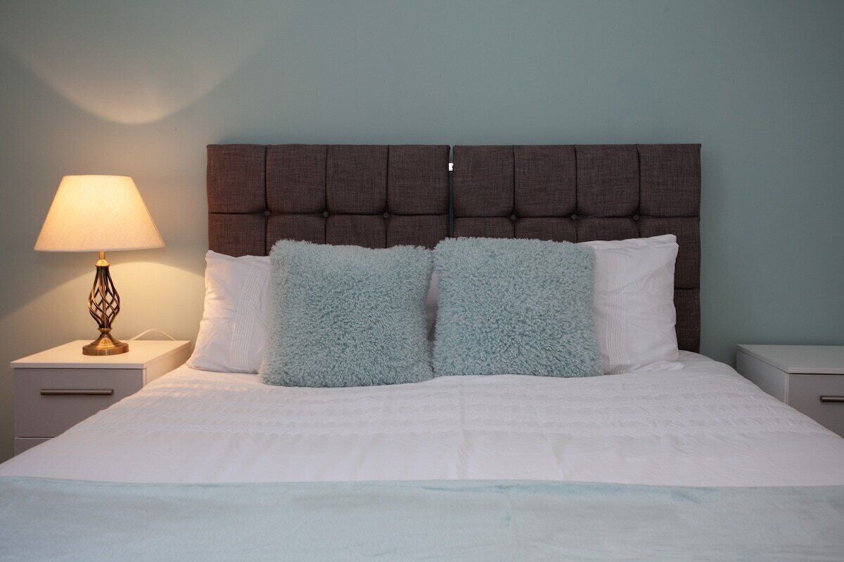 3 bedrooms, iron/ironing board, travel cot, WiFi