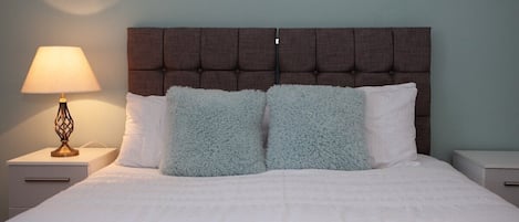 3 Schlafzimmer, Bügeleisen/Bügelbrett, Reisekinderbett, WLAN