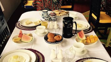 Desayuno continental incluido todos los días