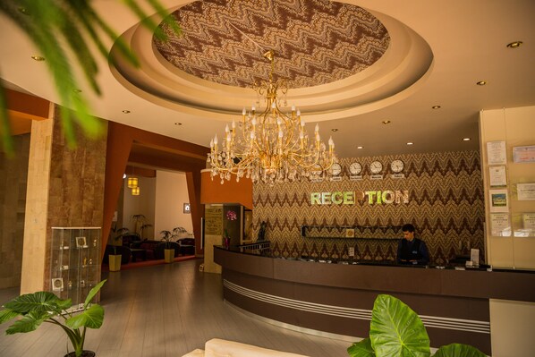 Reception - Diana Resort (Baile Herculane)
