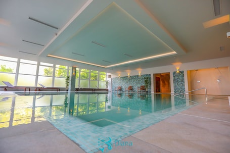 Body treatments, facials, 4 treatment rooms