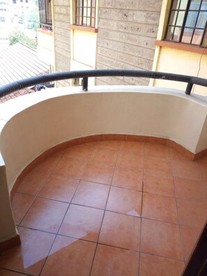 아파트, 침실 2개 | 발코니