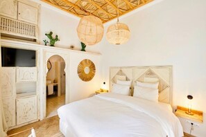 Classique Beldi 6* | Premium-sengetøj, senge med topmadrasser, minibar, individuelt design