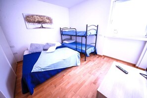 Appartement, 2 chambres | 2 chambres, lits bébé (en supplément), Wi-Fi gratuit, draps fournis