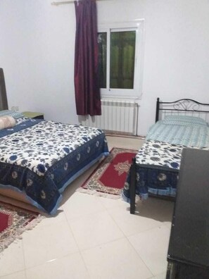 3 chambres, draps fournis