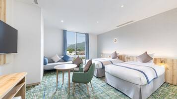 Accessible Room (With bath) Non Smoking | In-room safe, desk, free WiFi, bed sheets