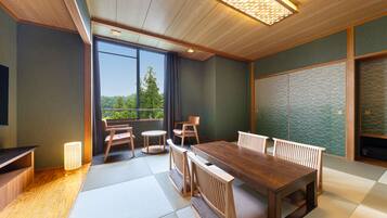 Caja de seguridad en la habitación, escritorio y wifi gratis