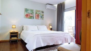 House, 2 Bedrooms, Private Pool (93) | 2 bedrooms, laptop workspace, blackout curtains, soundproofing