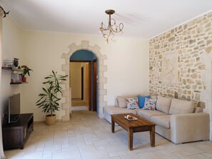 TV, fireplace - Private Villa with Pool & Jacuzzi | Organic Garden | Ideal for Families (RETHYMNO)