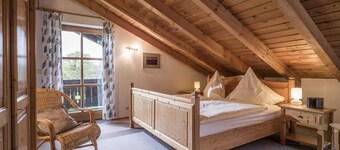 Huoneisto kauniilla näkymillä vuorille