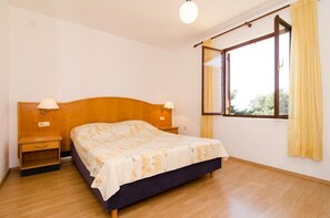 4 chambres, Wi-Fi gratuit, draps fournis