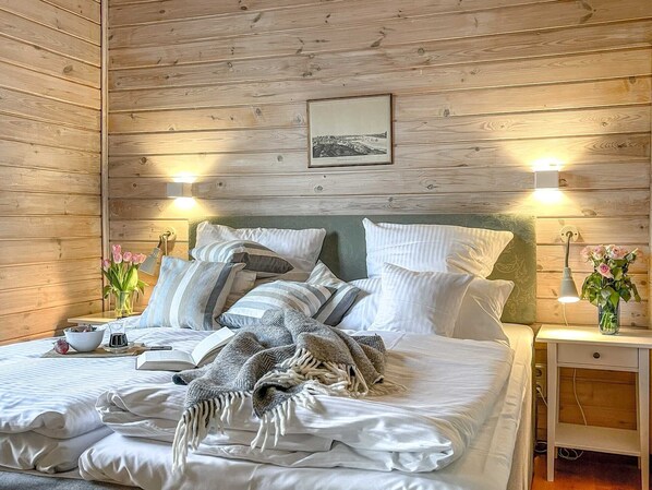 3 Schlafzimmer, Reisekinderbett, kostenloses WLAN, Bettwäsche