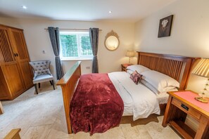 3 Schlafzimmer, Bügeleisen/Bügelbrett, Internetzugang, Bettwäsche