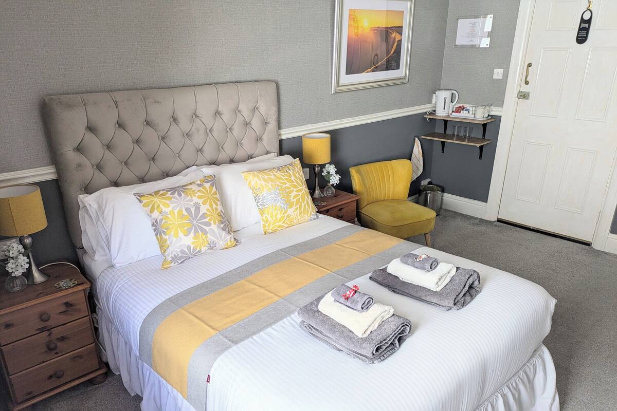 Classic Double Room (4)