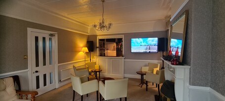 Sunnycroft Guesthouse - Image 13