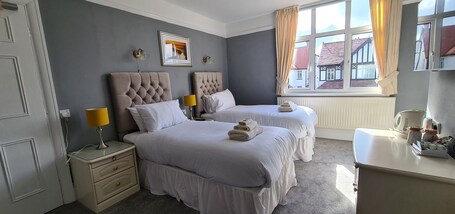 Sunnycroft Guesthouse - Image 6