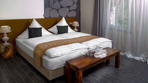 Comfort Condo | Soundproofing, free WiFi, bed sheets - Hotel Koch Schilt (Irrel)