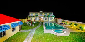 Indoor pool, outdoor pool - The Green Genius Resort Pushkar (Pushkar)