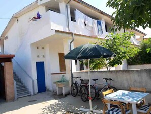 Outdoor dining - Holiday apartment Le Castella di Cutro B (Steccato di Cutro)