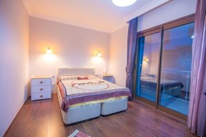 Villa, 4 Bedrooms | 4 bedrooms, desk, iron/ironing board, free WiFi - Villa Armut Marmaris (Marmaris)