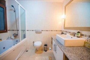 Bathroom - Villa Armut Marmaris (Marmaris)