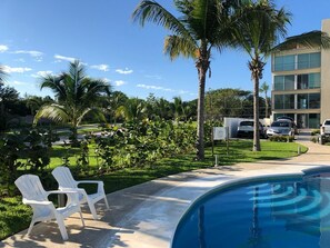 Outdoor pool - 3 bedroom apartment (each queen size) 2 full bathrooms (La Poza)