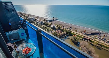 Royal Sea Breeze Apartment
