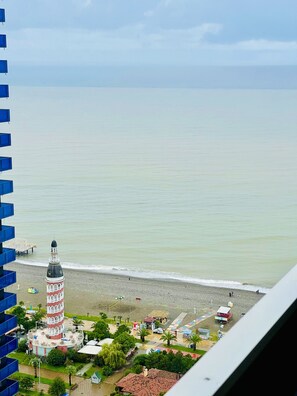 View from room - Royal Sea Breeze Apartment (Batumi)