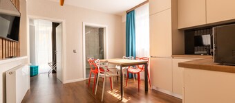Bach Apartments