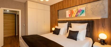 Appartement | Luxe beddengoed, een kluis op de kamer, individueel gedecoreerd