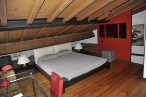 1 bedroom, iron/ironing board, free WiFi, bed sheets - San Paolo - 70m² duplex apartment in the heart of Verona. Near Lake Garda (Verona)