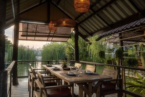 Lunch and dinner served, local and international cuisine