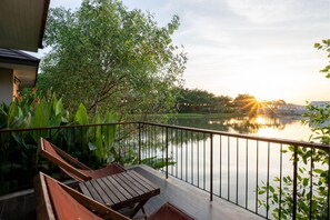 Villa Lake View King Bed | 免費 Wi-Fi、床單