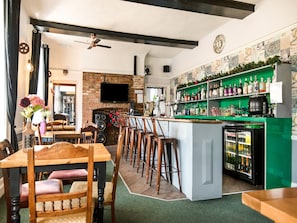 Bar (on property) - Hardwicke Arms (Royston)