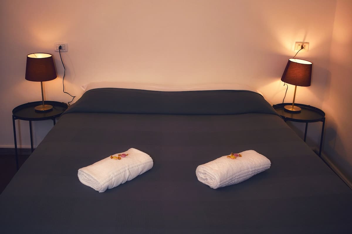 Economy Room | Desk, soundproofing, iron/ironing board, free WiFi